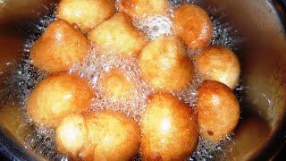 les plats préférés des camerounais  Beignets farine haricots [upl. by Llemij92]