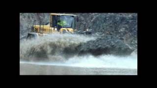 Volvo Wheel Loaders Fseries Features [upl. by Aikenahs]