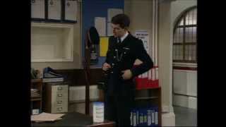 Mr Fowler Brigadier Chef  Episode 1  FR 12 [upl. by Tami295]