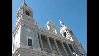 Church bells ringing  Almudena Cathedral Palacio Real de Madrid Spain  Palm Sunday April 2009 [upl. by Noyek251]