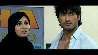 Commando Full Movie HD Review amp Facts  Vidyut Jammwal Pooja Chopra Jaideep Ahlawat Darshan J [upl. by Laverne871]