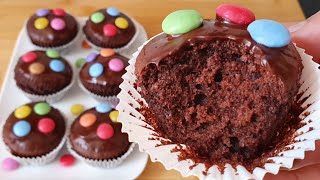 Smarties Muffins  Mein neues Lieblings Muffin Rezept [upl. by Alcock686]