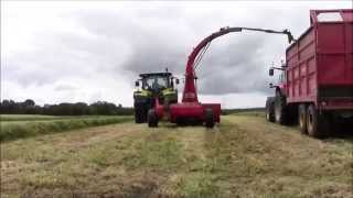 Claas 650 Arion Tractor JF Chopper Heavy silage [upl. by Evelyn]