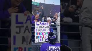 FAN Gives Lamar Jackson GOAT friendship bracelet [upl. by Oniotna]