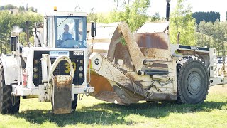 2001 Terex TS14 G Motor Scraper Operating  Linton Contracting at Southern Field Days in Waimumu [upl. by Rachel]