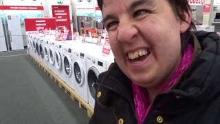 TAMAARTJE IN DE MEDIAMARKT  VLOG 35 [upl. by Oniotna472]