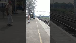 Continuous Shrill Honking WAP 7 mumbailtt chennaicentral wap7 [upl. by Sucramd]