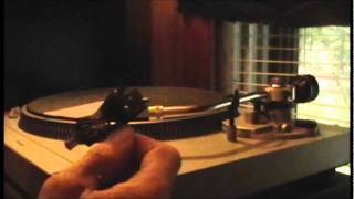 Technics SL D2 Turntable Tonearm Set Up [upl. by Aran108]