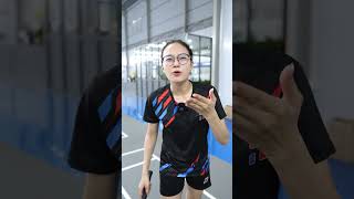 HÀNH ĐỘNG VÔ TRI nhưng ÁP DỤNG vào CẦU LÔNG thì badminton badmintonlovers shorts shortsvideo [upl. by Calysta]