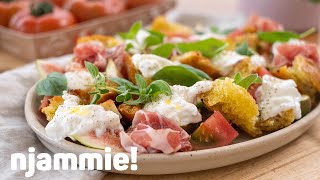 Panzanella met tomaat vijgen ham en burrata Recept  njammie [upl. by Ilohcin]