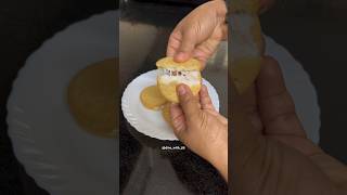 Virat Kohli’s Marie Gold Biscuit Sandwich Recipe viratkohli celebrity youtubeshorts anushka [upl. by Forlini]