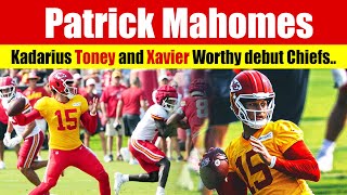 Patrick Mahomes Kadarius Toney and Xavier Worthy debut Chiefs quadruple pass play [upl. by Marley]