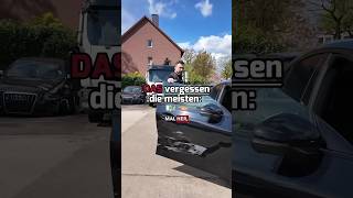 Für ein Aufkleber🤷🏻‍♂️💶 kfzgutachter kfzsachverständiger kfzgutachten mercedes unfallschaden [upl. by Acalia]