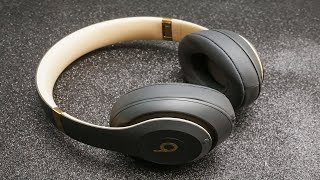 Recensione di Beats Studio3 Wireless le migliori cuffie di Beats [upl. by Anayra]