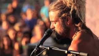 Xavier Rudd freestyles UNRELEASED SONG amp quotSolacequot  Dedication to Thora Grace  LIVE in Vancouver [upl. by Venus483]