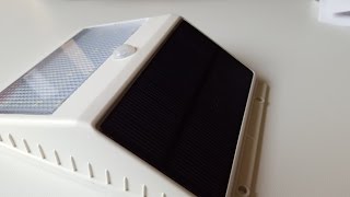 Review Lampe Solaire 16 LEDs à Détecteur de Grandbeing [upl. by Alicec]