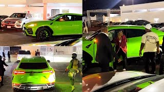 Wizkid shutdown Lagos with his Lamborghini Aventador worth 400 million naira [upl. by Eelrebmik]