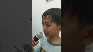 Ekspresi Farraz Baper Menyanyi Lagu  Duka  Last Child Vocal Cover [upl. by Kopaz619]