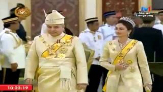 Istiadat Pertabalan Yang di Pertuan AGONG Sultan Muhammad V Clip7 [upl. by Quinta89]