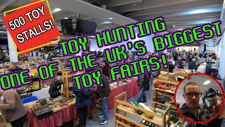 TOY HUNTING SANDOWN TOY FAIR ADDING MORE RETRO 90S TOYS TO THE COLLECTION [upl. by Enelrad]