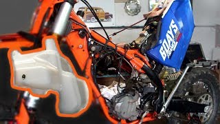 KTM TPI Oil Pump Failure amp Leaking Oil Tank [upl. by Besse2]