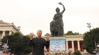 Dieter Reiter dirigiert quotAlte Kamaradenquot  Standkonzert der WiesnKapellen Oktoberfest 2013 [upl. by Synned80]