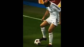 zinedine zidane skills [upl. by Shaina598]