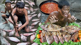 Primitive Technology  Cooking 10 Red Fish For Food At The Forest [upl. by Dunlavy]