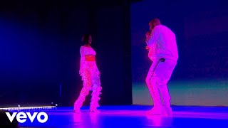 Rihanna  Work  Live at The BRIT Awards 2016 ft Drake [upl. by Ailemac650]