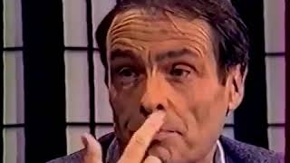 Pierre Bourdieu explique le rôle de la sociologie [upl. by Anuaf]