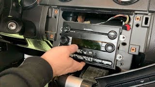 How To Remove amp Replace Your 20052009 Ford Mustang Radio [upl. by Atela]