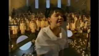 Björk  Anchor Song Live wThe Europe Choir [upl. by Aniretake]