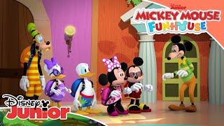 Mortimers Visit 🐭  Mickey Mouse Funhouse 🥳  Disney Junior MENA [upl. by Enybor]