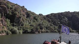 Miranda do Douro  A Navegar Pelo Douro  Navegando por el Duero [upl. by Gerick217]