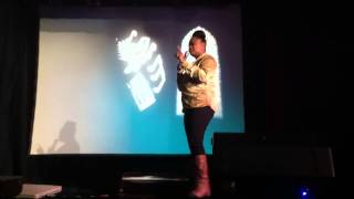 Roxanne Shante schools young artists on the Music Industry during acceptance speech [upl. by Oj]