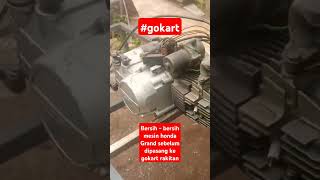 Bersih  bersih mesin untuk gokart rakitan automobile gokartmania shortvideo shorts gokart [upl. by Okoy]