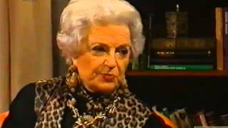 Varvara Hasselbalch interview GO MORGEN DANMARK TV2 om Erna Hamilton 1997 [upl. by Mohamed]