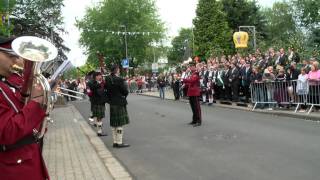 Bundesfanfarenkorps Neuss Furth auf dem Kaarster Schützenfest 2011 [upl. by Eenram]