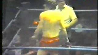 Lenny McLean Vs Johnny Clark [upl. by Treblig139]