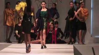 Models heat up catwalk at Pakistan Fashion Week [upl. by Leveridge]