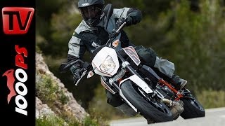 KTM 690 Duke 2014 Testvideo  Actionszenen Fazit [upl. by Ranson]