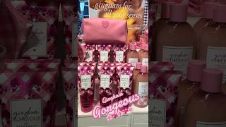 Bath and Bodyworks pink makeup toiletry pouch for 19 [upl. by Ane697]