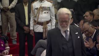 President Kovind presents Padma Bhushan to Shri S Nambi Narayanan [upl. by Xuaegram]