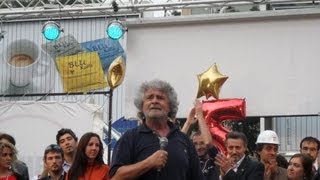 BEPPE GRILLO A PALERMO 29042012 TERZA PARTE MOVIMENTO 5 STELLE [upl. by Dunn]