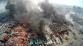 EXPLOSIONS à Tianjin  Inquiétudes sur des rejets de produits chimiques [upl. by Jade]