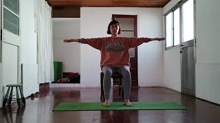 Clase de yoga en silla con la profesora formadora Ligia Pérez Cazenave [upl. by Apicella17]