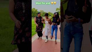 Bhabhi ye kya😲 funny comedy prank up satya funnycomedy satyavlogs up delhi mumbai bihar [upl. by Wystand]