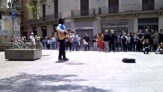 Clarence Milton Bekker aka CB Milton playing Whats Up by 4 Non Blondes in Barcelona [upl. by Elene151]