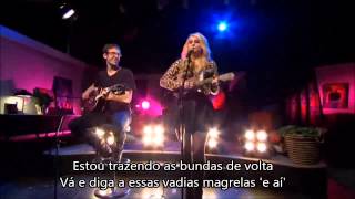 Meghan Trainor all about that bass Legendado Live [upl. by Karlyn]