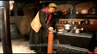 Making butter tea  A Tibetan speciality [upl. by Eilhsa]